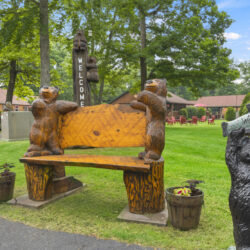 WELCOME BEAR BENCH